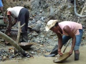 Certified Oro Verde mine in Chocó, Colombia, 2012. Photograph by J. Kolen.